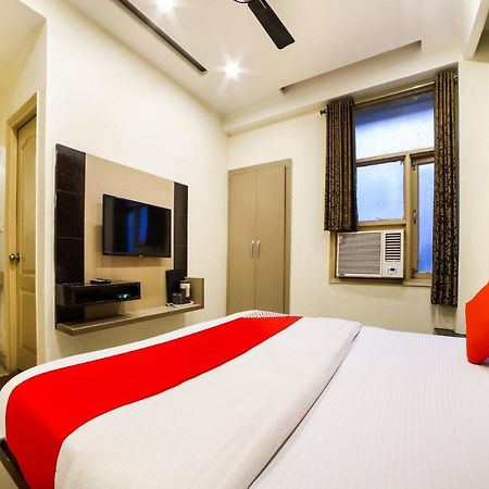 Oyo 78699 Hotel Klick International Ню Делхи Екстериор снимка