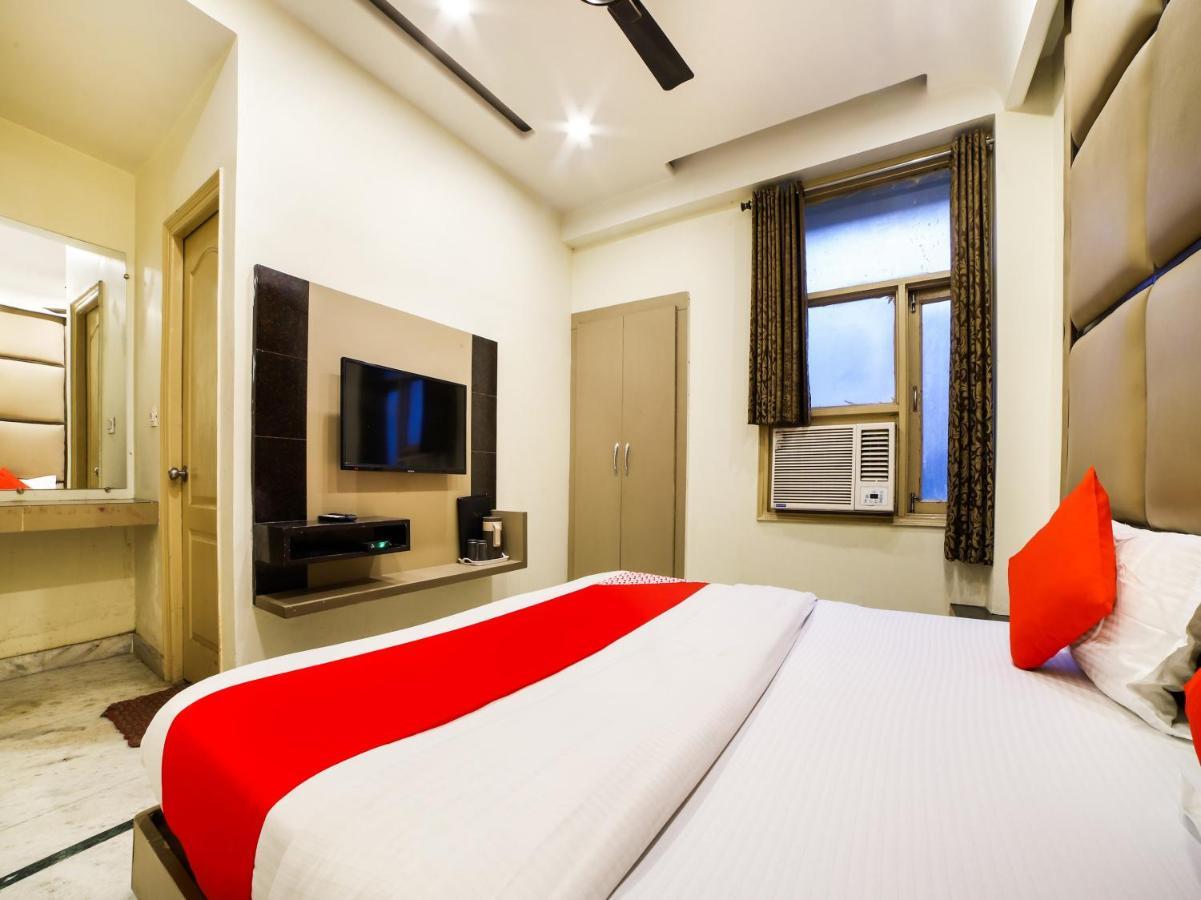 Oyo 78699 Hotel Klick International Ню Делхи Екстериор снимка