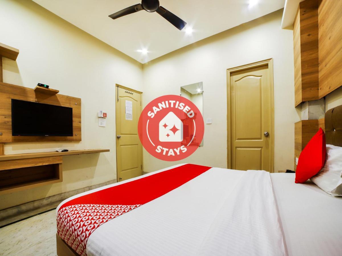 Oyo 78699 Hotel Klick International Ню Делхи Екстериор снимка