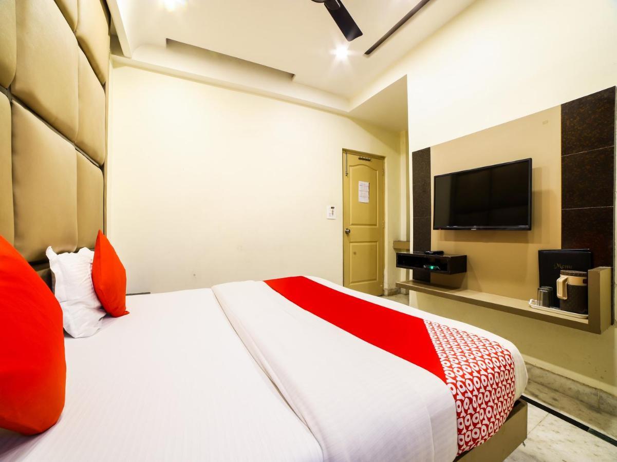 Oyo 78699 Hotel Klick International Ню Делхи Екстериор снимка