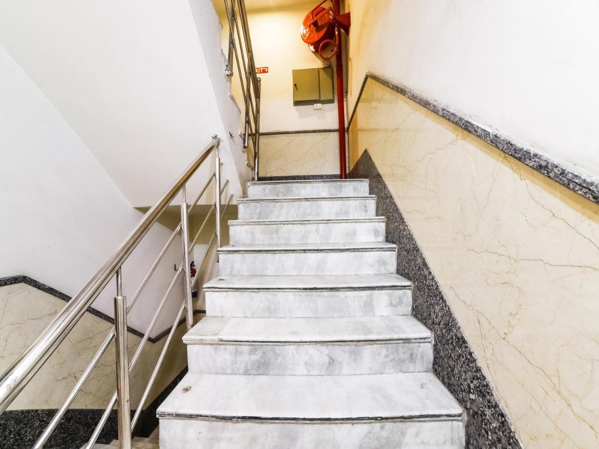 Oyo 78699 Hotel Klick International Ню Делхи Екстериор снимка